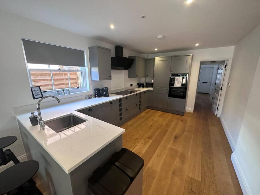 Riverside 3 Bed House Villa Winchester Dış mekan fotoğraf